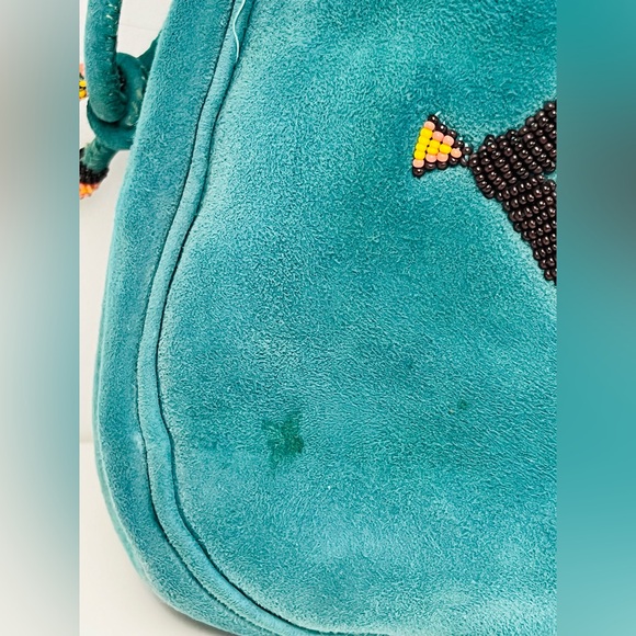 ❌SOLD❌ 🌼MARKDOWN🌼 Teal Faux Suede with Bead Work Design Drawstring Bag - Picture 6 of 12